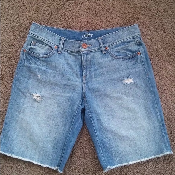 LOFT Pants - Ann Taylor LOFT size 26/2 jean shorts